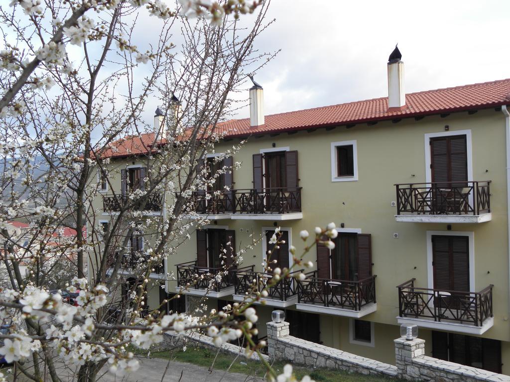 Ahilion Hotel Kalavryta Exteriér fotografie
