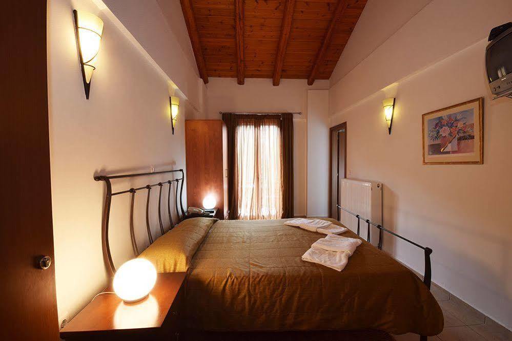 Ahilion Hotel Kalavryta Exteriér fotografie