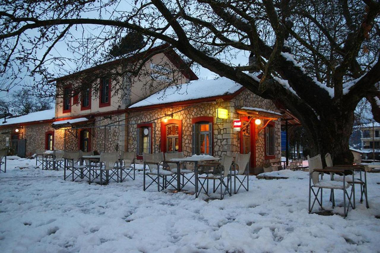 Ahilion Hotel Kalavryta Exteriér fotografie