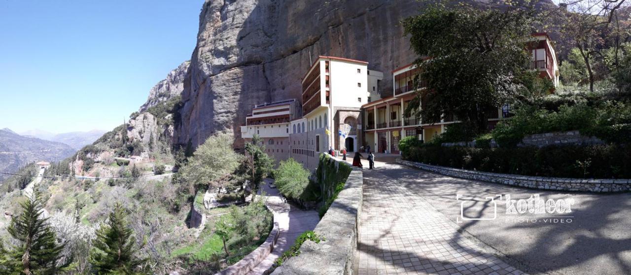 Ahilion Hotel Kalavryta Exteriér fotografie